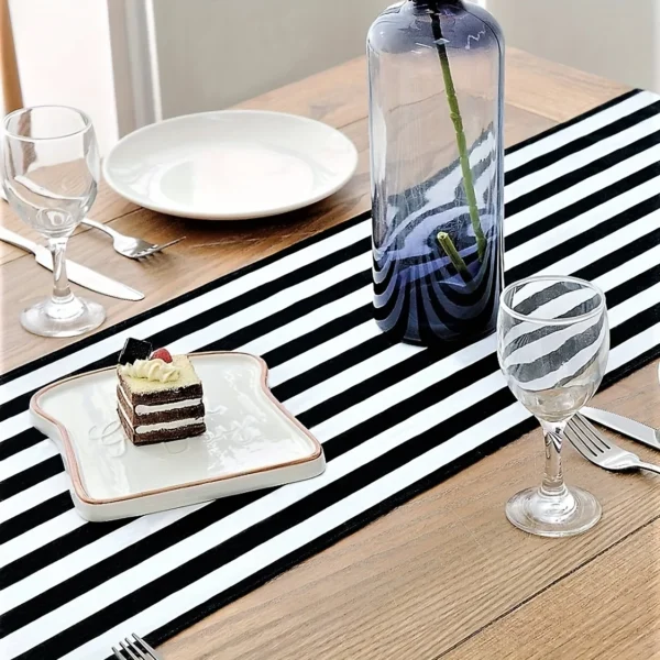 1pc Geometric Stripe Linen Table Runner, Modern Simple Black AndWhite Plaid stripe Classic Vintage Table Cloth, Home Decoration - Image 6