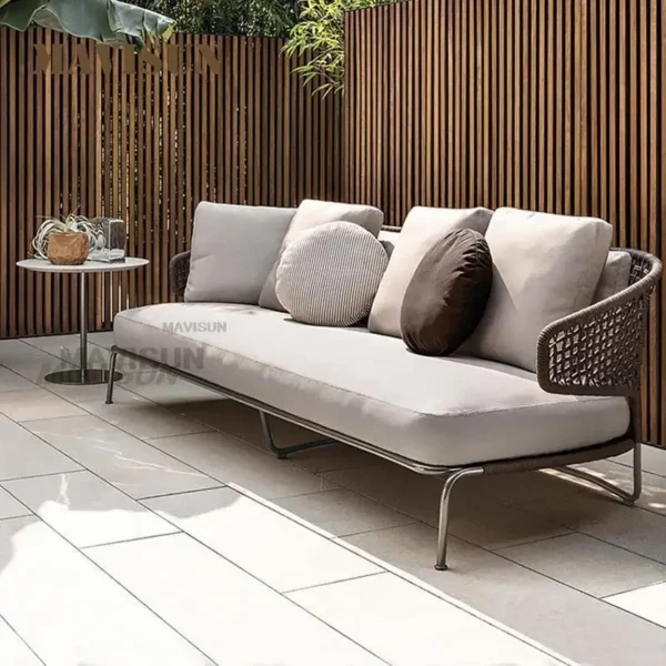 Italian Style Relaxing Sofa Three Seats Sofa Small Coffee Table For Rattan Garden Furniture Simple Outdoor Rope Waiting Chairs