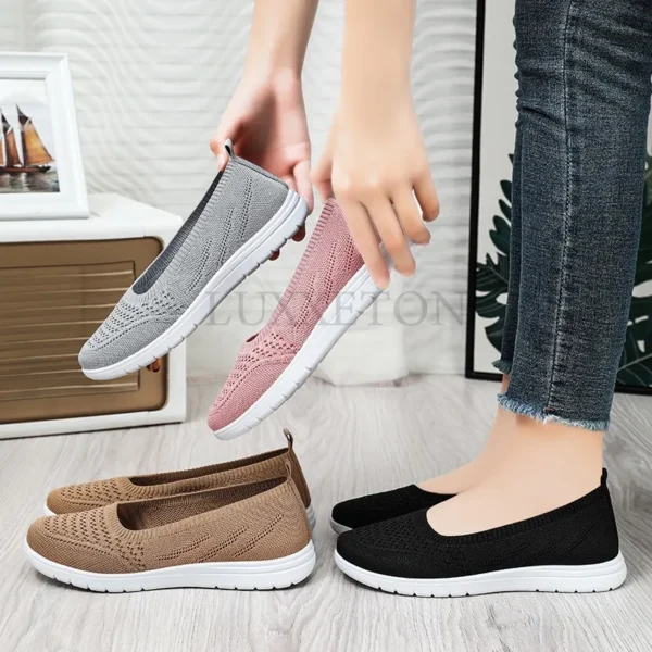 Women's Slip On Solid Color Shoes Summer Fashion Mesh Breathable Casual Shoes Walking Non Slip Platform Sandals Flats Loafers