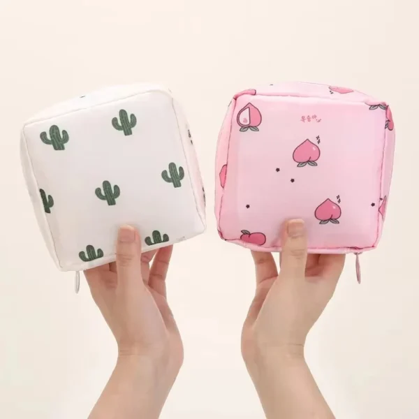 1PCS portable women's sanitary pads, sanitary tampons, storage style waterproof storage bag, cartoon pattern sanitary pad bag - Image 5