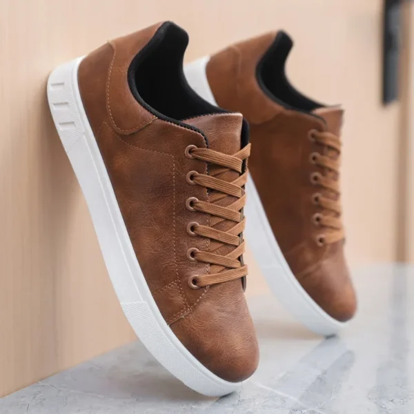 2024 Men's Shoes New Style Four Seasons Fashionable Versatile Soft Bottom White Casual Shoes Breathable Summer