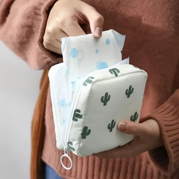 Fashionable and durable multifunctional sanitary napkin storage bag, convenient for travel, cosmetics storage, perfect gift - Image 4