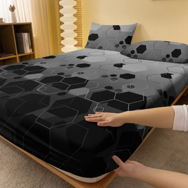 1 Piece of Stacked Hexagonal Pattern Frosted Bedsheet, Bedroom Printed Bedspread, Bedding (Excluding Pillowcases) - Image 2