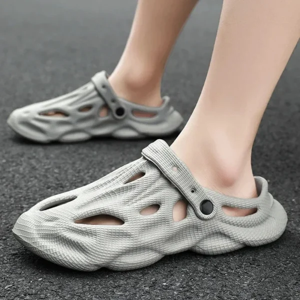 Summer Men Women Slippers Comfortable Outdoor Sandals Clogs Beach Slippers Flip Flops Indoor Home Slides Bathroom Shoes for Men - Image 3