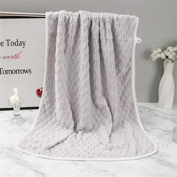 1 pcs  Soft Thickened Coral Fleece Face Towel  Water Absorption and Quick Drying Solid Color Hand Towel For Bathroom - Image 3