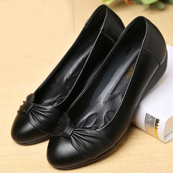 Women Flats Shoes Casual Light Comfortable Patent Leather Summer Lady Students 2023 New Fashion Outdoor Loafers Female