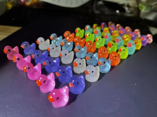 50PCS Luminous Mini Ducks Moss Microlandscape Miniature Duck Figurines Fairy Garden Accessories Home Decor Glow in The Dark - Image 2