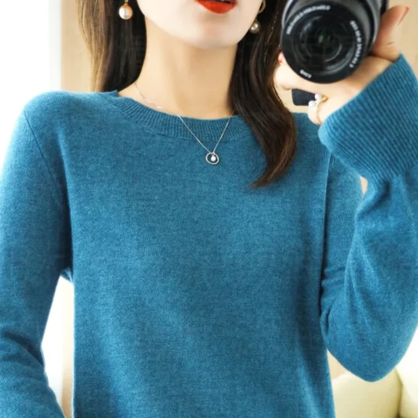 Autumn And Winter Cashmere Sweater Women's Crew Neck Pullover Casual Knitted Top Women's Short Undercoat Fashion 18 Colors - Image 3