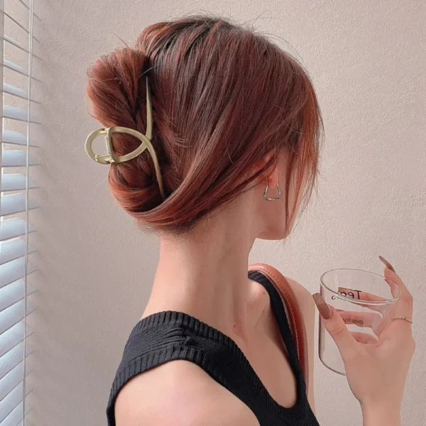 Gold Color Hollow Geometric Hair Clips Metal Hair Claw Cross Hairclip Headband Hairpin Hair Crab Women Hair Fashion Accessories - Image 3