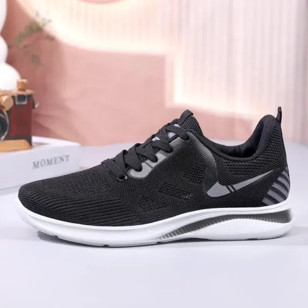 Spring and Summer Men's Breathable, Comfortable, Non Slip, Soft Sole, Lightweight, Casual Sports Mesh Shoes - Image 4